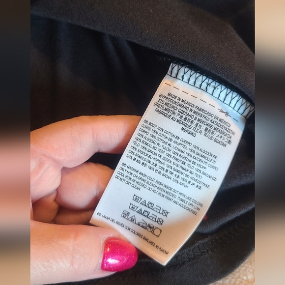 NWT VANS black Girls' shirt, size large - Picture 3 of 6